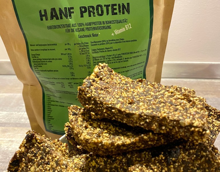 Rezept: DIY-Hanfprotein-Riegel 